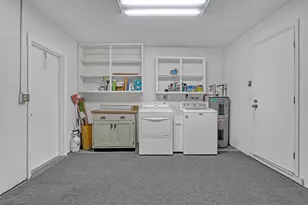 24 Pinetree Cir, Tequesta, FL 33469 - Photo 30