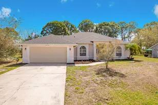 2342 SE Grand Dr, Port Saint Lucie, FL 34952 - Photo 1