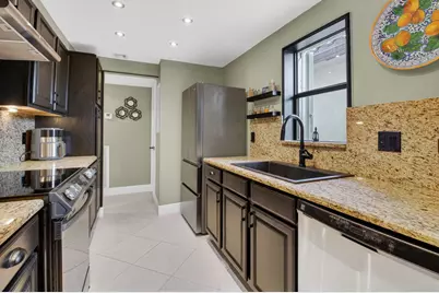 149 NW 70th Street #106c, Boca Raton, FL 33487 - Photo 4