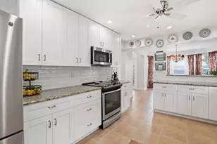 10509 Plainview Cir, Boca Raton, FL 33498 - Photo 8