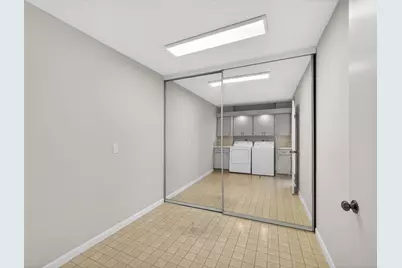 2421 Village Boulevard #401, West Palm Beach, FL 33409 - Photo 36