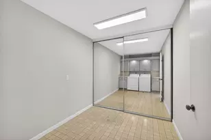 2421 Village Blvd, West Palm Beach, FL 33409 - Photo 36