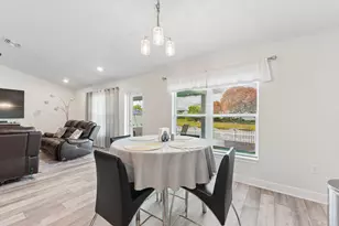 1862 SW Monterrey Ln, Port Saint Lucie, FL 34953 - Photo 18