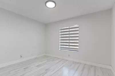 712 Sunny Pine Way #E2, Greenacres, FL 33415 - Photo 18