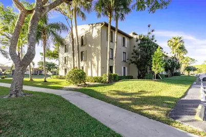 712 Sunny Pine Way #E2, Greenacres, FL 33415 - Photo 26