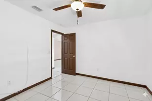 557 SW Halkell Ave, Port Saint Lucie, FL 34953 - Photo 24