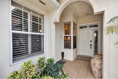 217 E Tall Oaks Circle, Palm Beach Gardens, FL 33410 - Photo 4