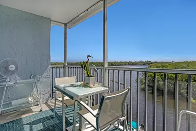 689 NE 6th Court #402, Boynton Beach, FL 33435 - Photo 20