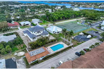 689 NE 6th Court #402, Boynton Beach, FL 33435 - Photo 24