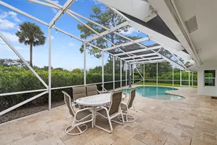 925 Foxpointe Cir, Delray Beach, FL 33445 - Photo 18