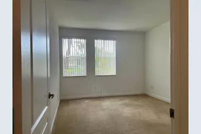 150 Jacaranda Country Club Drive #102, Plantation, FL 33324 - Photo 10