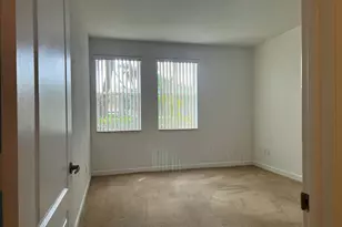 150 Jacaranda Country Club Dr, Plantation, FL 33324 - Photo 10