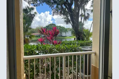 150 Jacaranda Country Club Drive #102, Plantation, FL 33324 - Photo 18