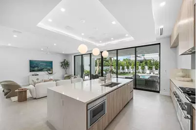 721 Lake Avenue N, Delray Beach, FL 33483 - Photo 22