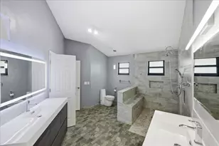 4964 NW Foxworth Ave, Port Saint Lucie, FL 34983 - Photo 20