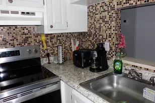 7262 Golf Colony Ct, Lake Worth, FL 33467 - Photo 12