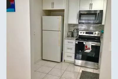 239 Brittany E, Delray Beach, FL 33446 - Photo 8