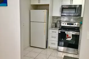 239 Brittany E, Delray Beach, FL 33446 - Photo 8