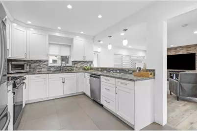 409 N 14th Avenue, Hollywood, FL 33020 - Photo 10