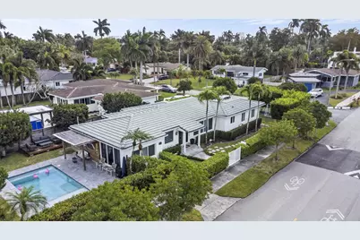 409 N 14th Avenue, Hollywood, FL 33020 - Photo 1