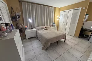 4841 NW 7th St, Miami, FL 33126 - Photo 6