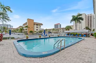 1893 S Ocean Dr, Hallandale Beach, FL 33009 - Photo 30