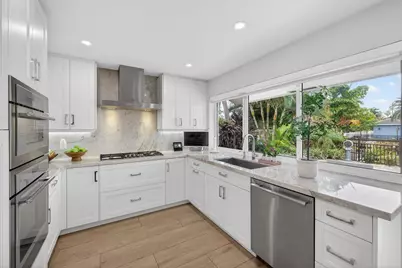 2760 NE 55th Street, Fort Lauderdale, FL 33308 - Photo 24