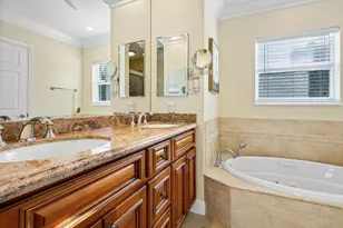 899 S Granada Dr, Boca Raton, FL 33432 - Photo 26