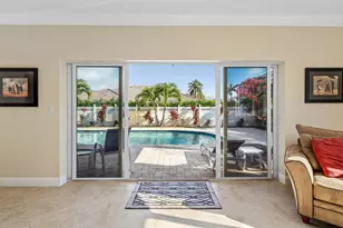 899 S Granada Dr, Boca Raton, FL 33432 - Photo 12