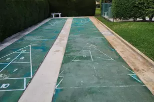 600 Village Green Ct, Palm Springs, FL 33461 - Photo 38