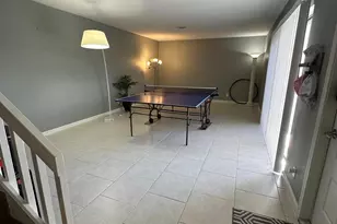304 Miramar Ln, Palm Beach Gardens, FL 33410 - Photo 8