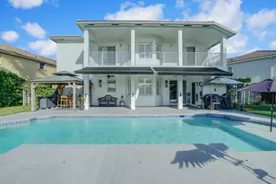 2176 Bellcrest Cir, Royal Palm Beach, FL 33411 - Photo 2