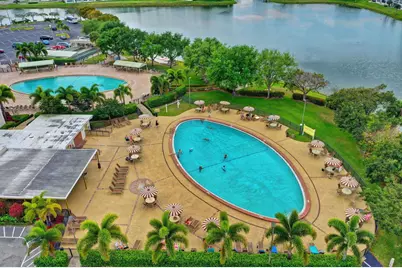 179 Berkshire I, West Palm Beach, FL 33417 - Photo 10