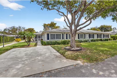 10136 S 42nd Avenue S, Boynton Beach, FL 33436 - Photo 8