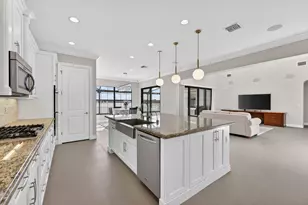 8520 Watercrest Cir W, Parkland, FL 33076 - Photo 18