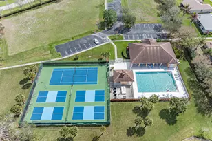 753 SW Fortunella Cir Circle SW, Vero Beach, FL 32968 - Photo 2