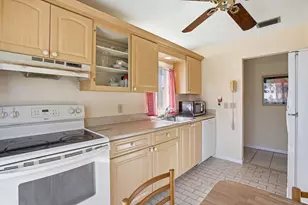 8773 Windrow Way, Boca Raton, FL 33496 - Photo 14