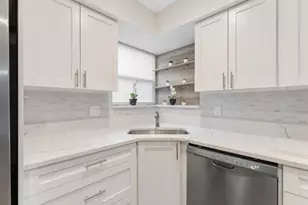 311 W Sample Rd, Deerfield Beach, FL 33064 - Photo 14