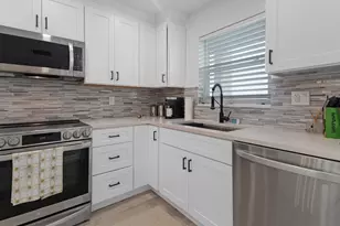 401 NE 19th Ave, Deerfield Beach, FL 33441 - Photo 6