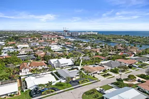 3001 NE 45th St, Lighthouse Point, FL 33064 - Photo 50