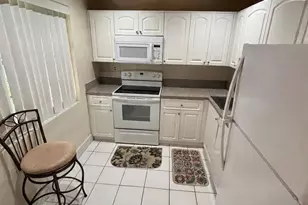 3121 NW 47th Terrace, Lauderdale Lakes, FL 33319 - Photo 4