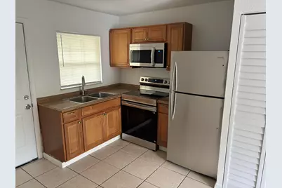 5108 Sanibel Avenue #B, Fort Pierce, FL 34951 - Photo 4