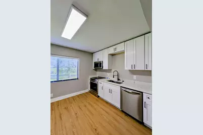 133 SE 13th Avenue, Boynton Beach, FL 33435 - Photo 2