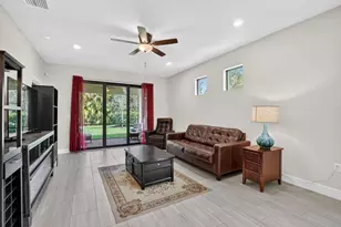 9115 Passiflora Wy, Boca Raton, FL 33428 - Photo 10