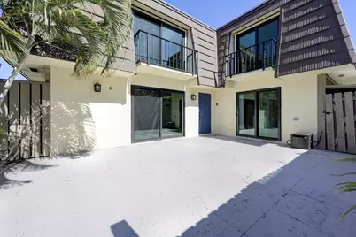 319 3rd Court, Palm Beach Gardens, FL 33410 - Photo 1