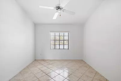 1902 SE Gaskins Circle, Port Saint Lucie, FL 34952 - Photo 4