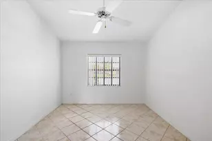 1902 SE Gaskins Cir, Port Saint Lucie, FL 34952 - Photo 4