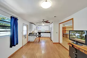 4817 SW 11th Ct, Plantation, FL 33317 - Photo 18