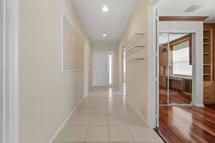 9211 Clipper Cir, West Palm Beach, FL 33411 - Photo 4