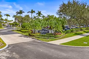 9211 Clipper Cir, West Palm Beach, FL 33411 - Photo 26